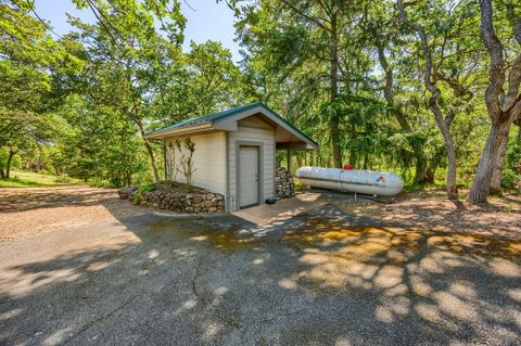 Tiny photo for 1988 Old Siskiyou Highway, Ashland, OR 97520 (MLS # 220211532)