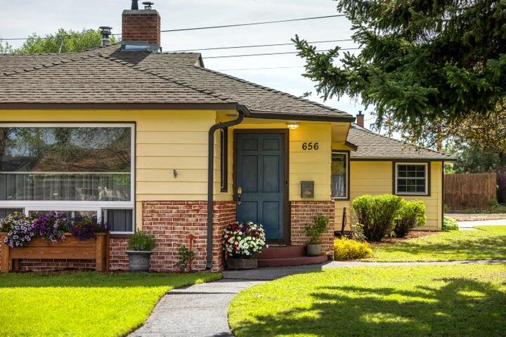 656 SW 13th Street