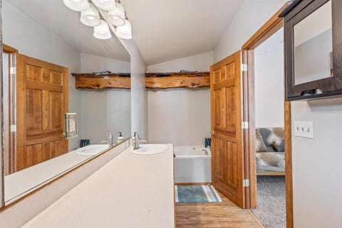 Tiny photo for 52531 Lost Ponderosa Road, La Pine, OR 97739 (MLS # 220228363)