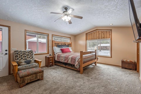 Tiny photo for 52531 Lost Ponderosa Road, La Pine, OR 97739 (MLS # 220228363)