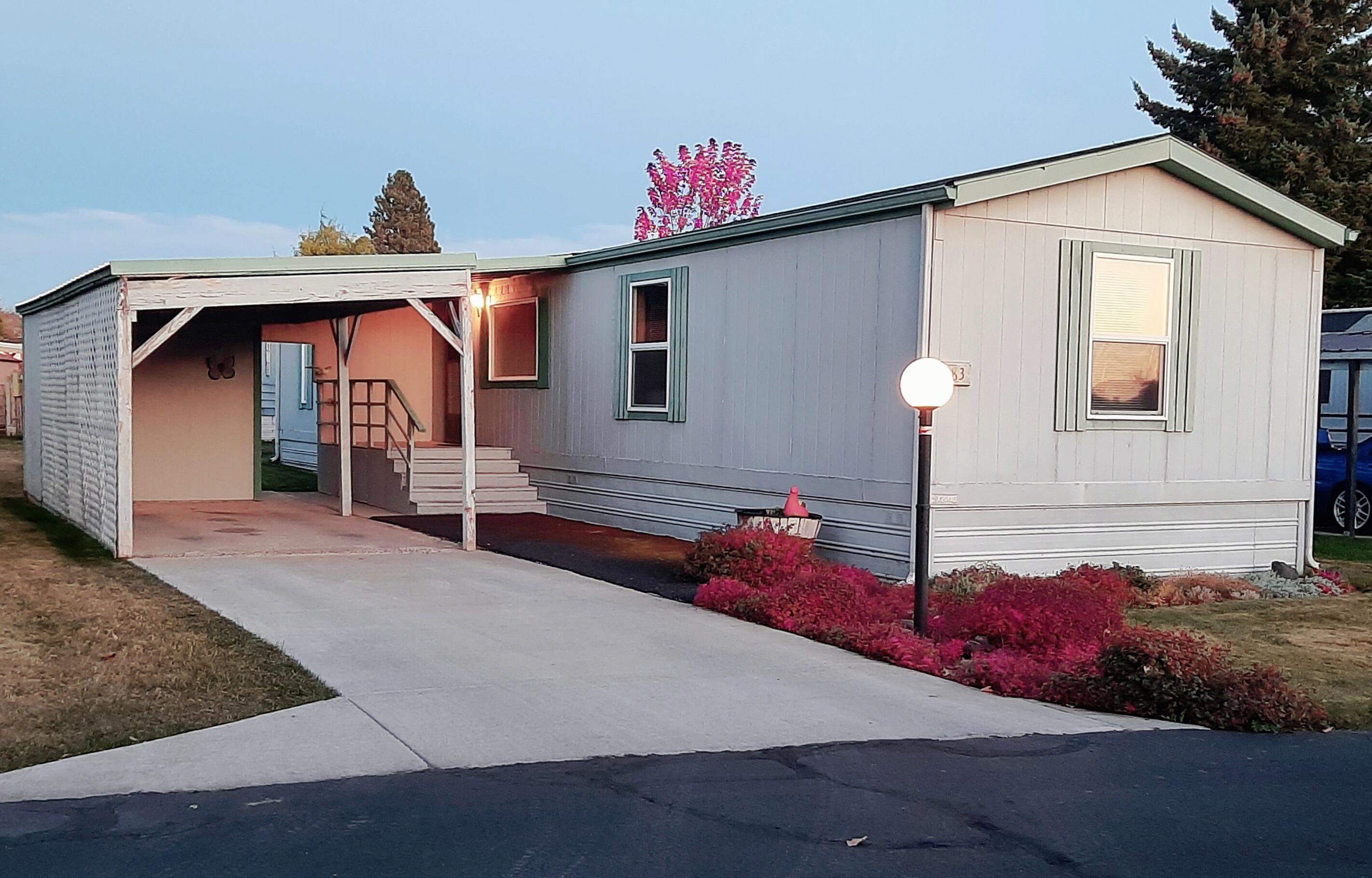 Terrace Mobile Plaza - Residential