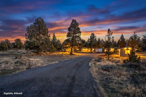 Tiny photo for 5800 NW 66th Lane, Redmond, OR 97756 (MLS # 220213664)