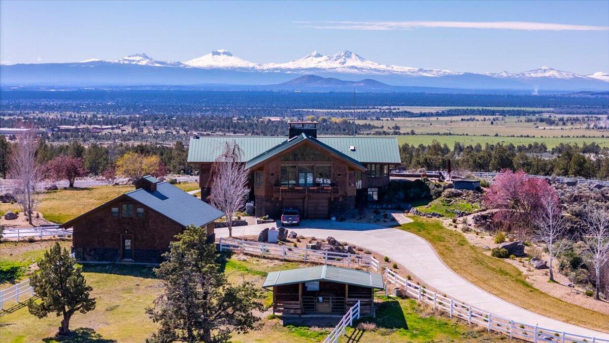 1299 NW McDaniel Road