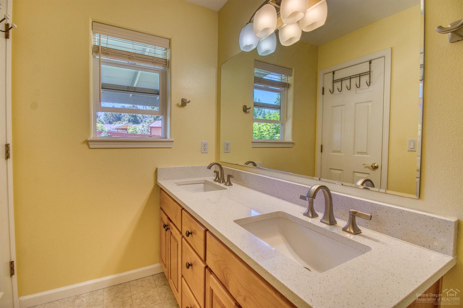 Hollow Pine Estate - Residential