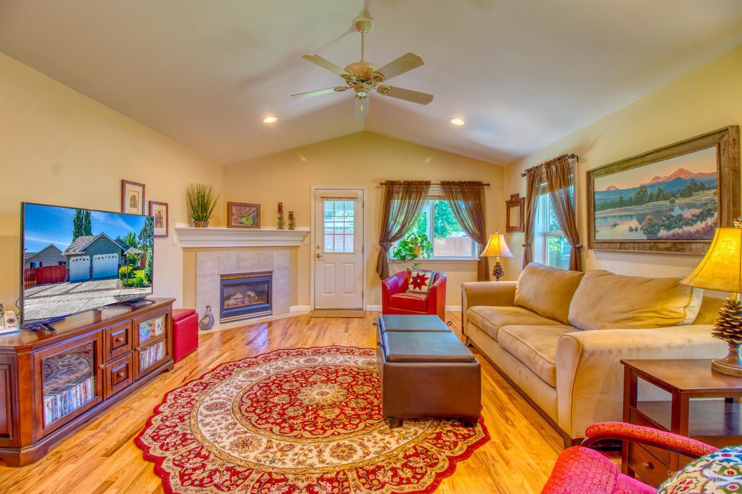 Hollow Pine Estate - Residential