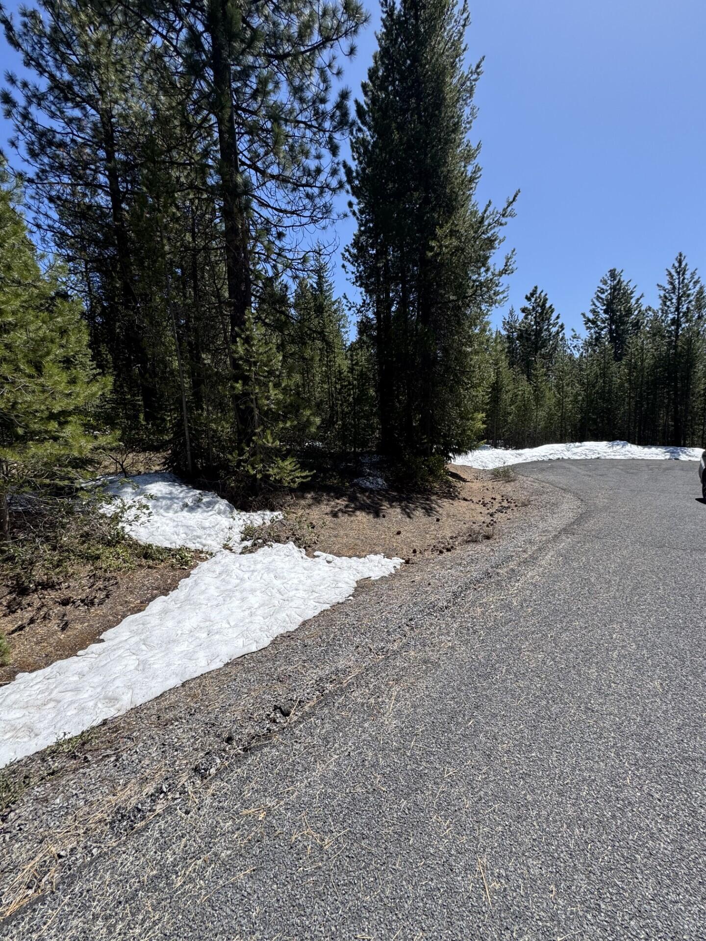 Diamond Peaks - Land