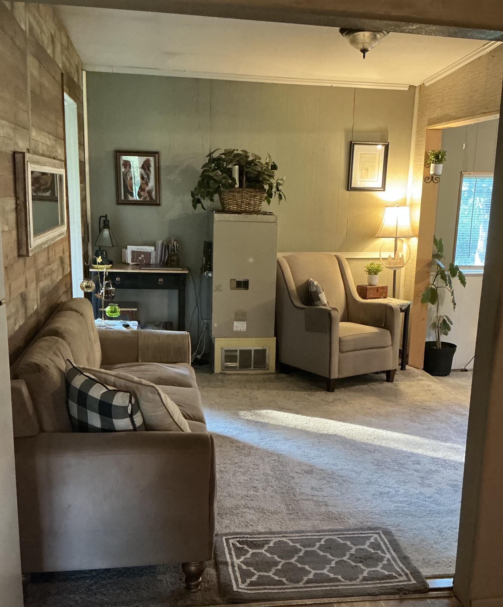 Lazy River West - Land