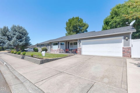 Tiny photo for 2741 Brae Drive, Medford, OR 97501 (MLS # 220224574)