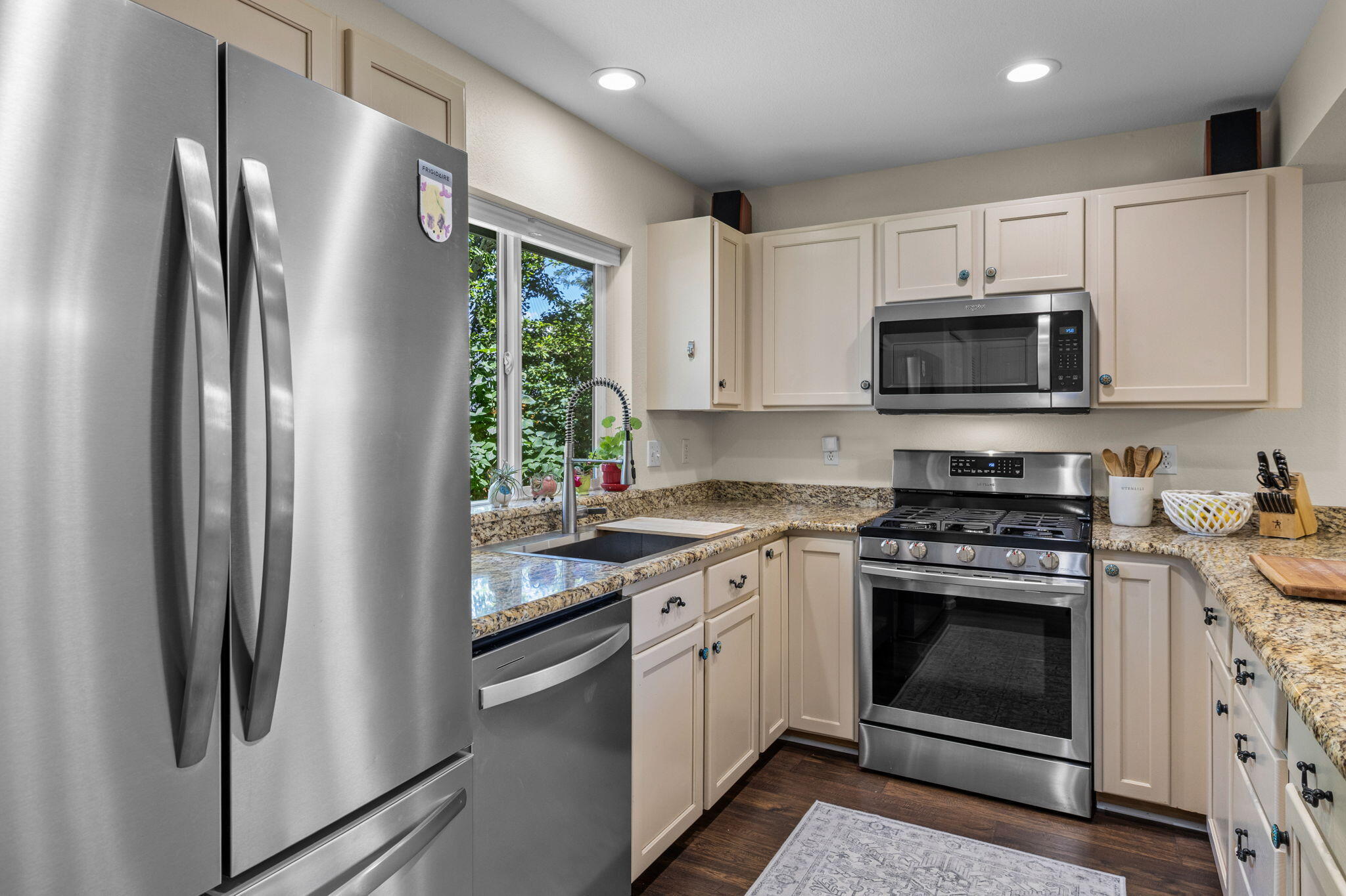 Elkhorn Estates - Residential