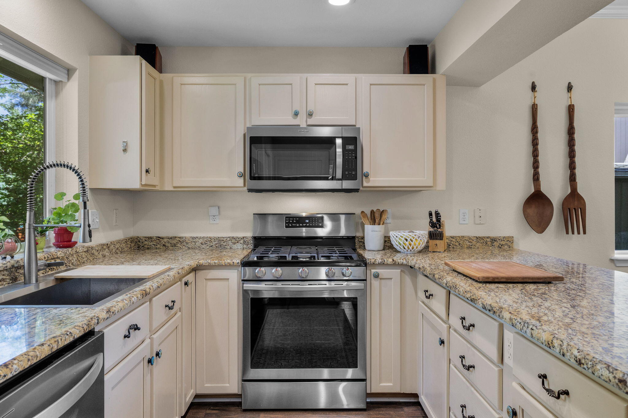 Elkhorn Estates - Residential