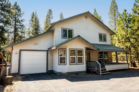 Tiny photo for 51577 Ash Road, La Pine, OR 97739 (MLS # 220215160)