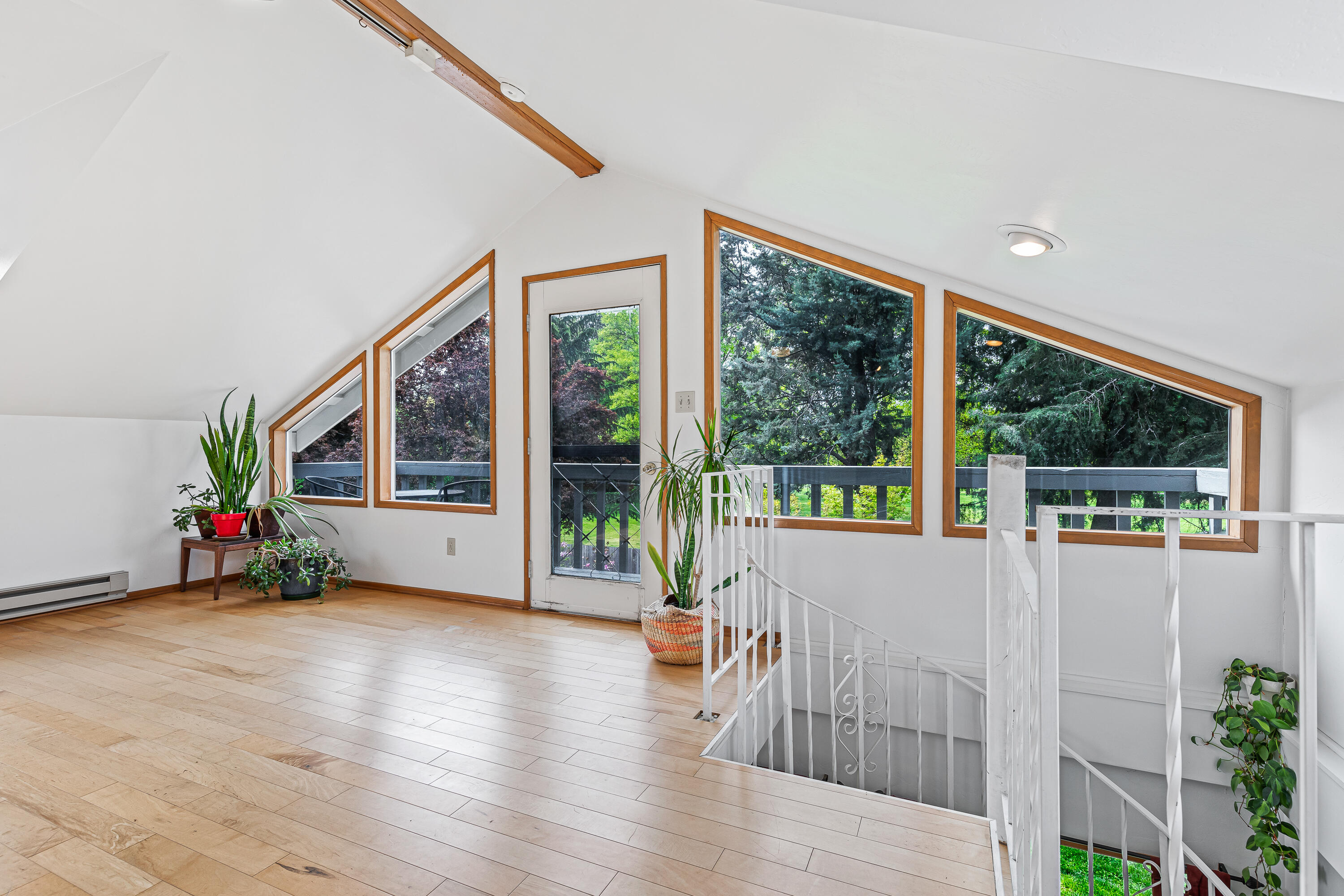 Siskiyou Heights Addition - Residential