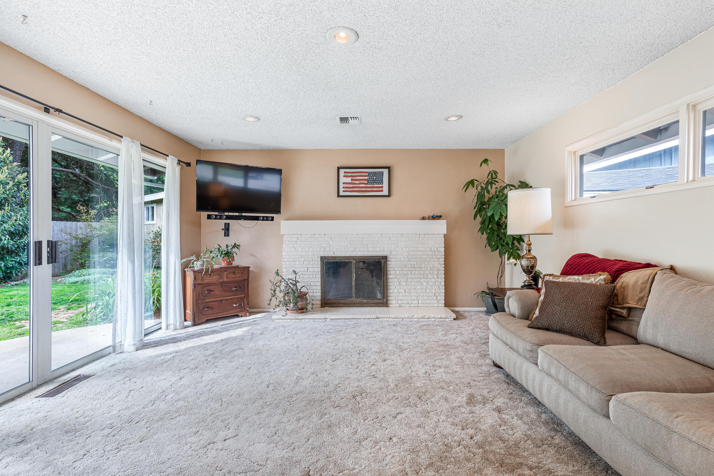 Siskiyou Heights Addition - Residential