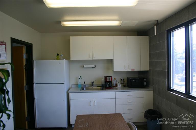 North Brinson Bus - Commercial Sale