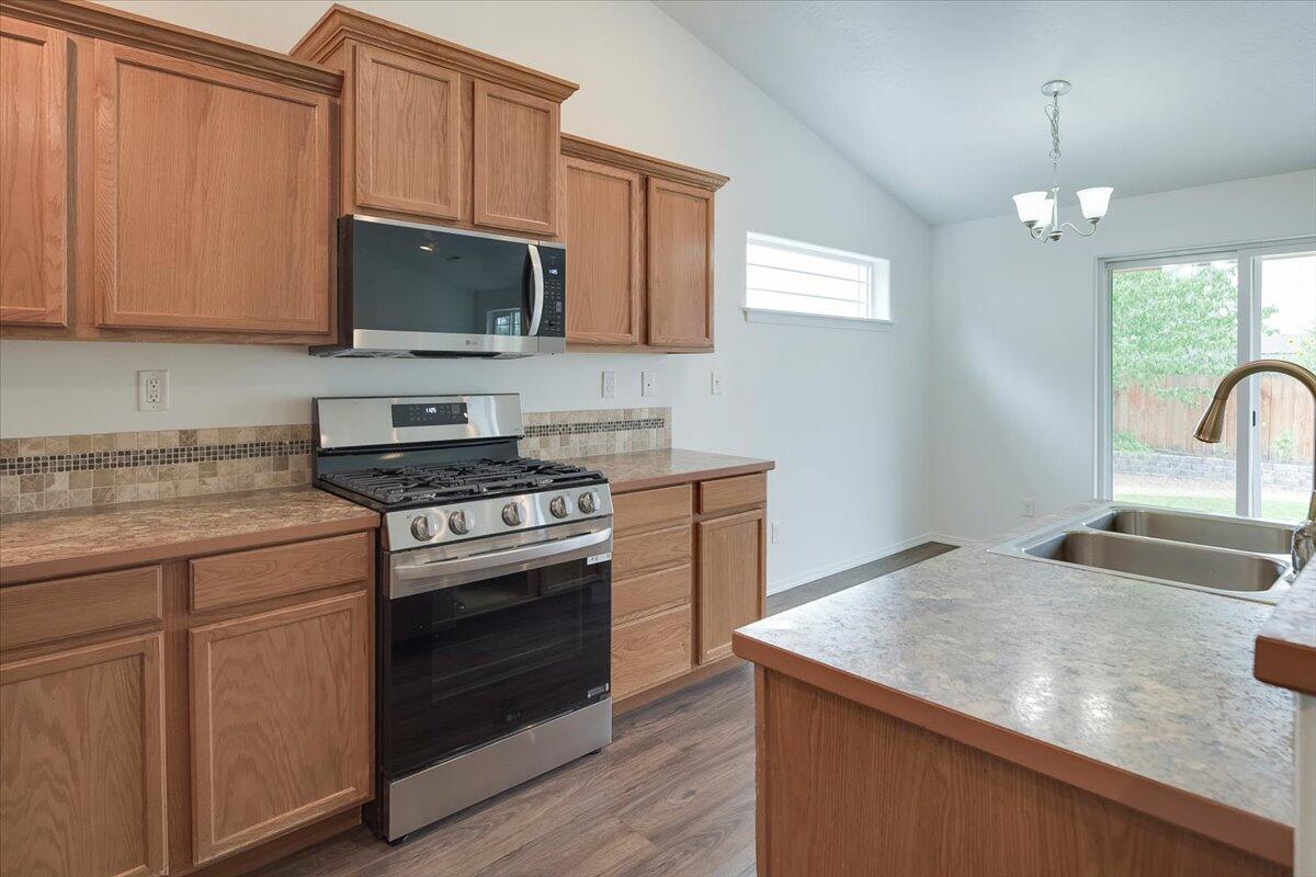 Village Pointe - Residential