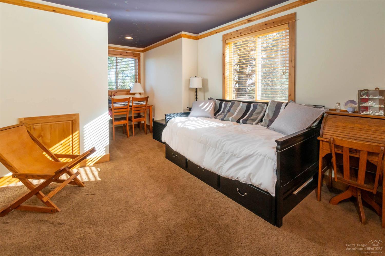 Wyndemere - Residential