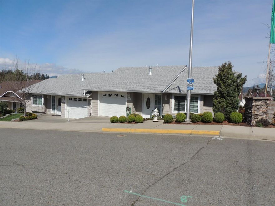 This beautiful, spacious and well-maintained cottage-style duplex is located in Horizon Village on a quiet, landscaped corner. Horizon Village is a 55+ community with residents who love its quiet yet active retirement lifestyle plus the investment advantages of income property. This property has two spacious units, each containing 1 bedroom and 1 bath. Each unit contains amenities such as full kitchen, elevated front loading washer and dryer, gas fireplace, central air and heat, skylights and single-car attached garage. There are no steps, and the units are accessible to wheelchairs. This home has low-maintenance fiber cement siding. Interior pictures are representative and may not be of actual unit.