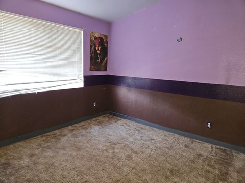 Tiny photo for 15314 Pioneer Road, Klamath Falls, OR 97601 (MLS # 220214329)