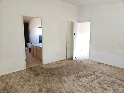 Tiny photo for 15314 Pioneer Road, Klamath Falls, OR 97601 (MLS # 220214329)
