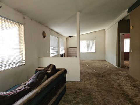 Tiny photo for 15314 Pioneer Road, Klamath Falls, OR 97601 (MLS # 220214329)