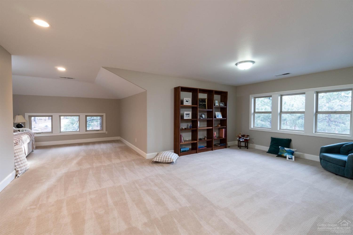 Awbrey Glen - Residential