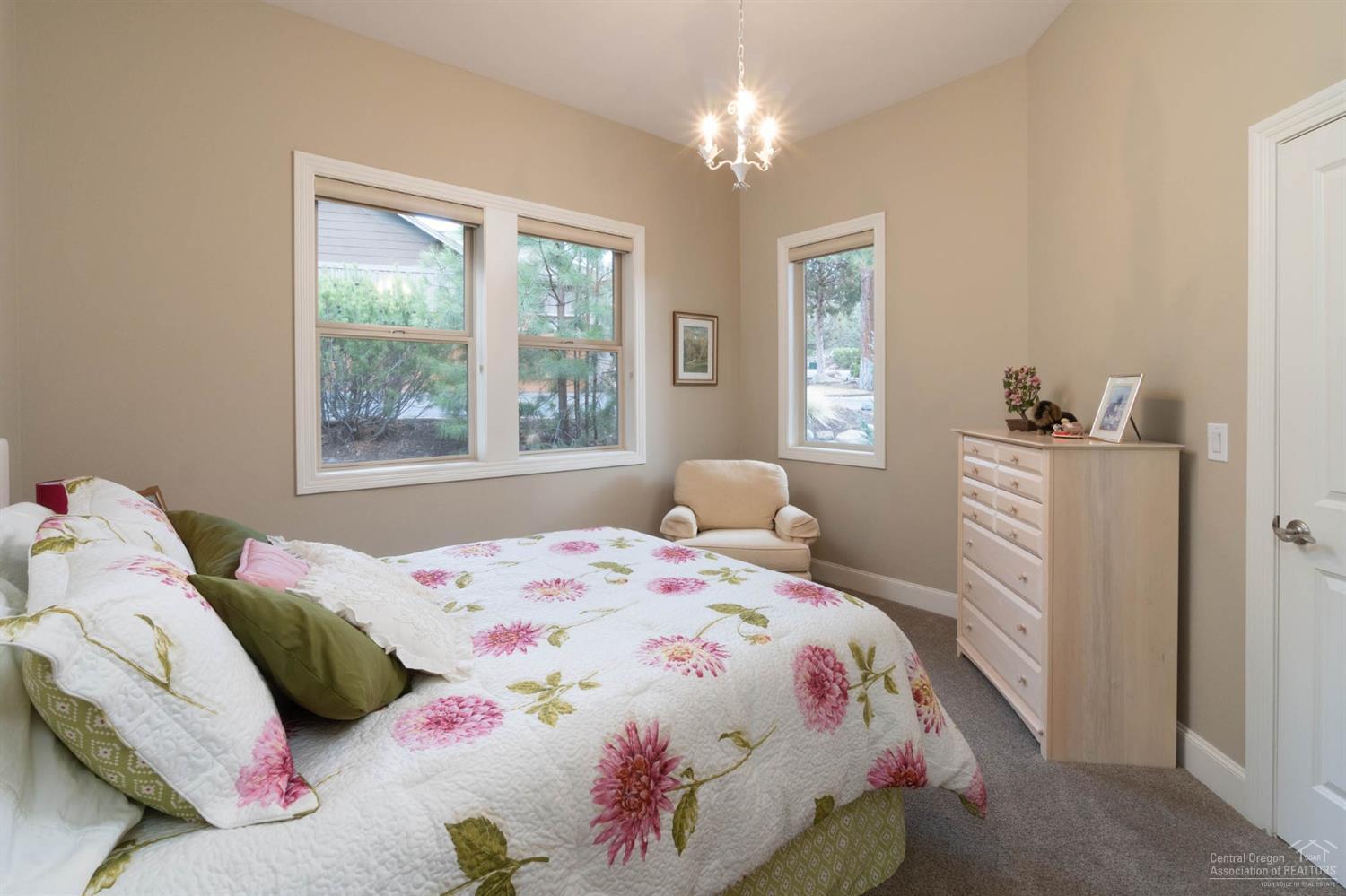 Awbrey Glen - Residential