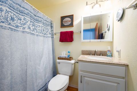 Tiny photo for 61747 Somerset Drive, Bend, OR 97702 (MLS # 220215313)