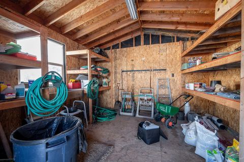 Tiny photo for 61747 Somerset Drive, Bend, OR 97702 (MLS # 220215313)