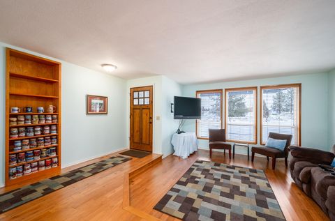 Tiny photo for 61747 Somerset Drive, Bend, OR 97702 (MLS # 220215313)