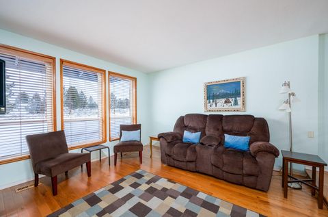 Tiny photo for 61747 Somerset Drive, Bend, OR 97702 (MLS # 220215313)