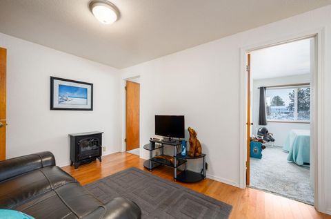 Tiny photo for 61747 Somerset Drive, Bend, OR 97702 (MLS # 220215313)