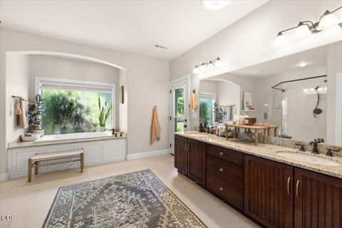 Tiny photo for 2720 Montara Drive, Medford, OR 97504 (MLS # 220225912)