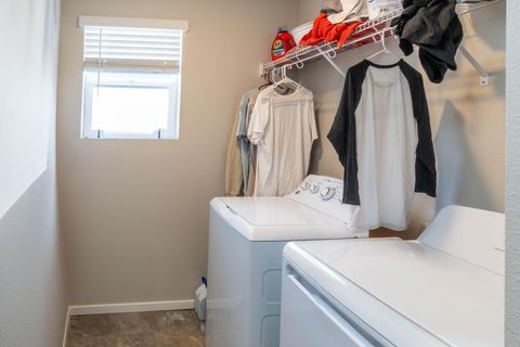 Tiny photo for 20513 SE Byron Avenue, Bend, OR 97702 (MLS # 220214213)