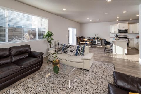 Tiny photo for 20513 SE Byron Avenue, Bend, OR 97702 (MLS # 220214213)