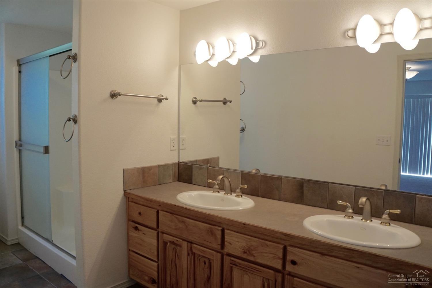 Puckett Est - Residential