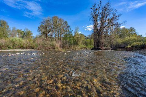 Tiny photo for 1775 Leland Road, Wolf Creek, OR 97497 (MLS # 220219255)