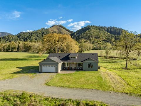 Tiny photo for 1775 Leland Road, Wolf Creek, OR 97497 (MLS # 220219255)