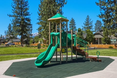 Tiny photo for 1815 W Williamson Avenue, Sisters, OR 97759 (MLS # 220224504)