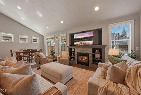 Tiny photo for 1815 W Williamson Avenue, Sisters, OR 97759 (MLS # 220224504)