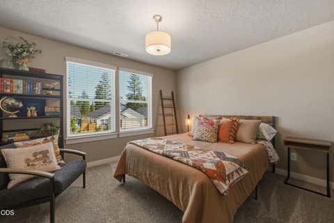 Tiny photo for 1815 W Williamson Avenue, Sisters, OR 97759 (MLS # 220224504)