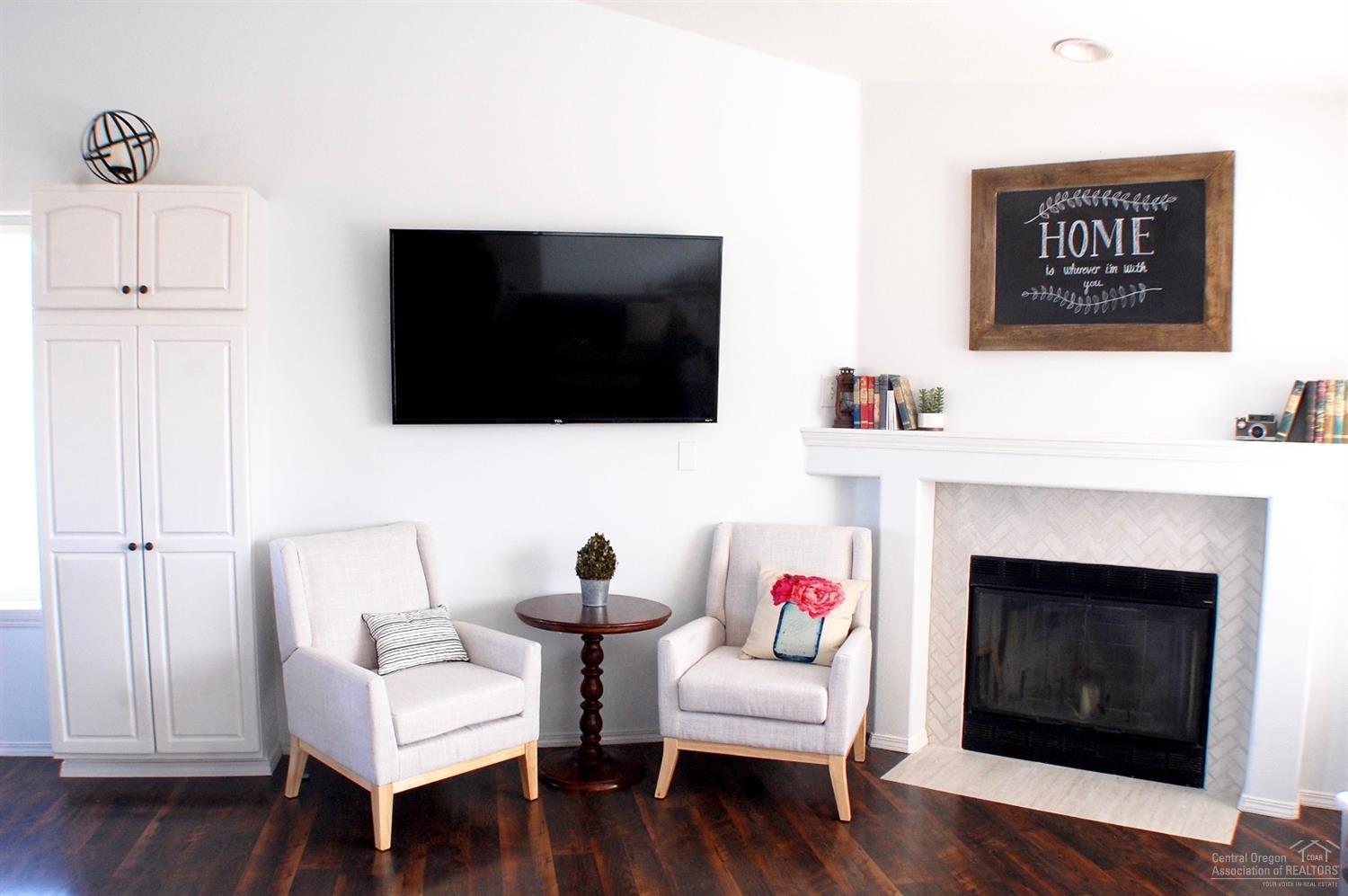 Yellowpine - Residential