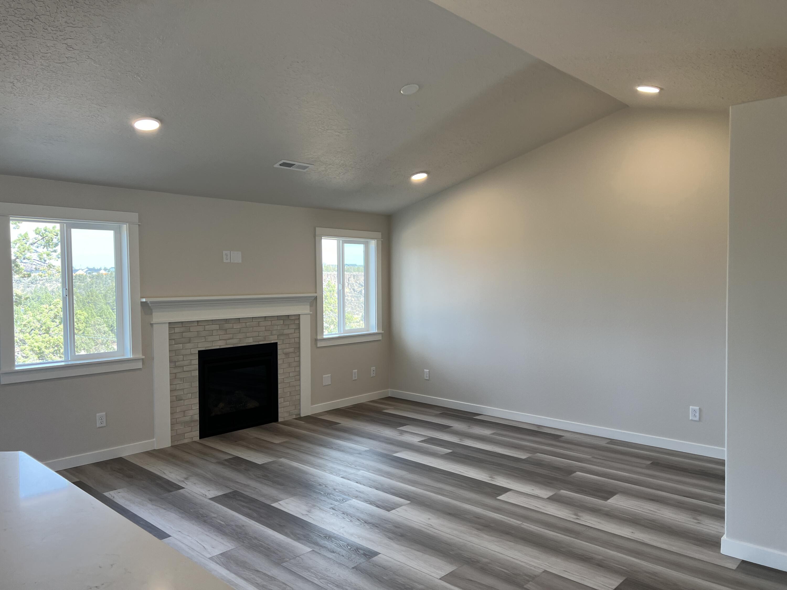 Dry Canyon - Residential