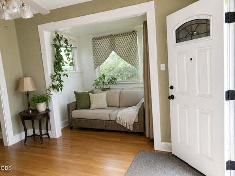 Tiny photo for 338 Fairmount Street, Medford, OR 97501 (MLS # 220226140)