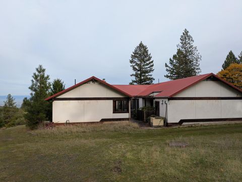 Tiny photo for 2501 Wagon Trail Drive, Jacksonville, OR 97530 (MLS # 220211875)