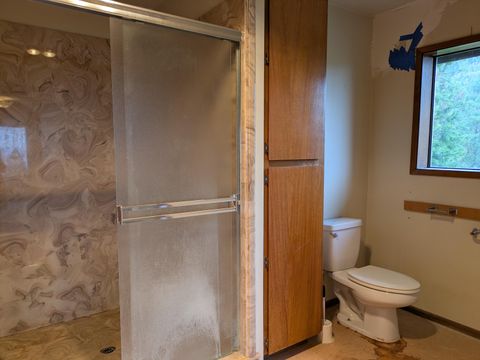 Tiny photo for 2501 Wagon Trail Drive, Jacksonville, OR 97530 (MLS # 220211875)