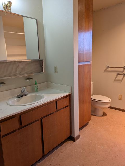 Tiny photo for 2501 Wagon Trail Drive, Jacksonville, OR 97530 (MLS # 220211875)