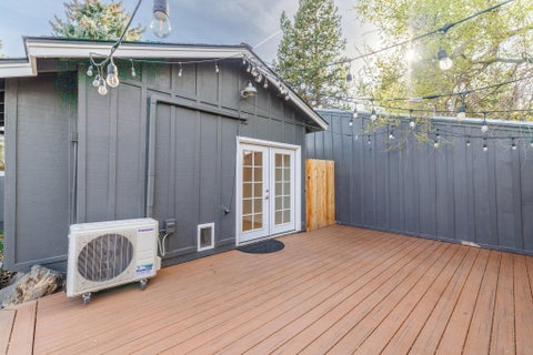 Tiny photo for 1382 NE Drost Drive, Bend, OR 97701 (MLS # 220223028)