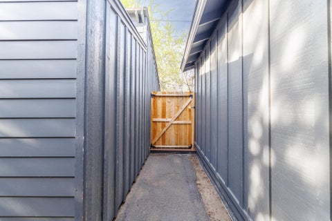 Tiny photo for 1382 NE Drost Drive, Bend, OR 97701 (MLS # 220223028)