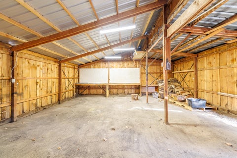 Tiny photo for 1382 NE Drost Drive, Bend, OR 97701 (MLS # 220223028)