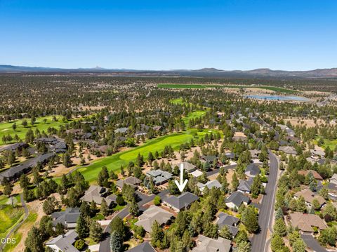 Tiny photo for 880 Willet Lane, Redmond, OR 97756 (MLS # 220223816)